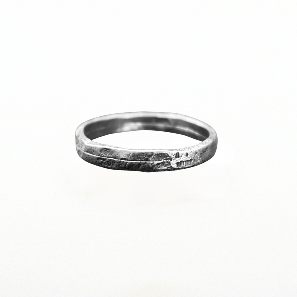 Raw Edge Ring
